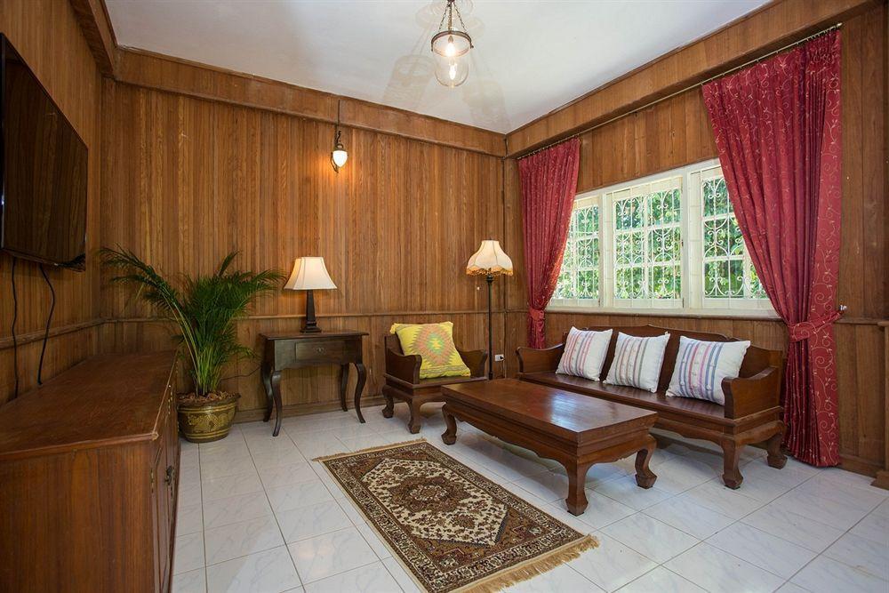 Baan Khun Nang Colonial Villa *