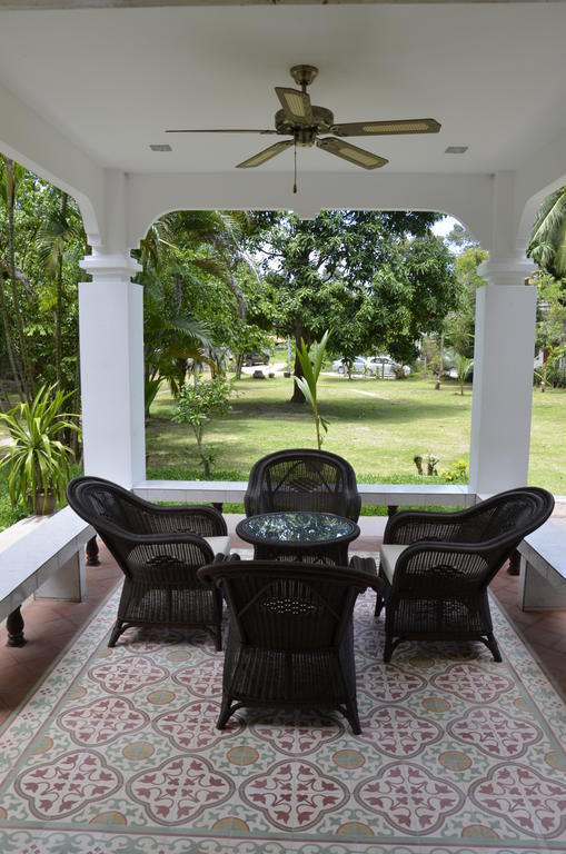 Baan Khun Nang Colonial Villa